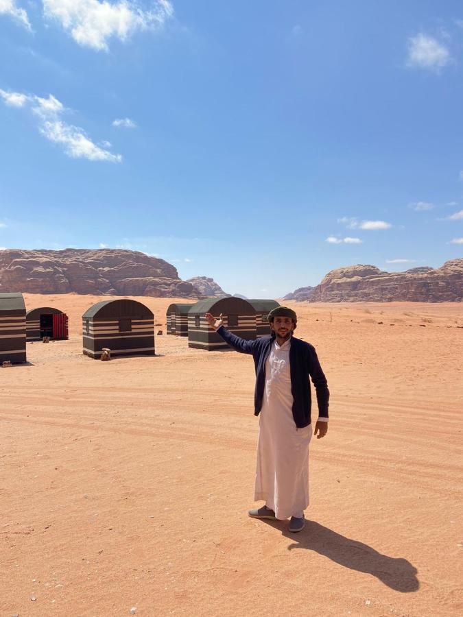 Go Bedouin Camp Hostel วาดิรัม ภายนอก รูปภาพ